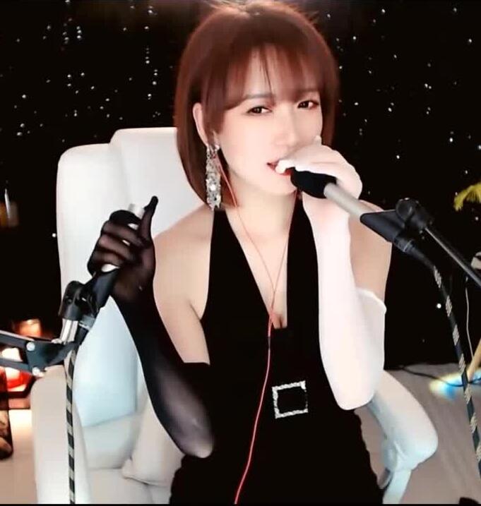 你的圈圈儿 和家庭老师的那些事 第二章:老师的贴身辅导