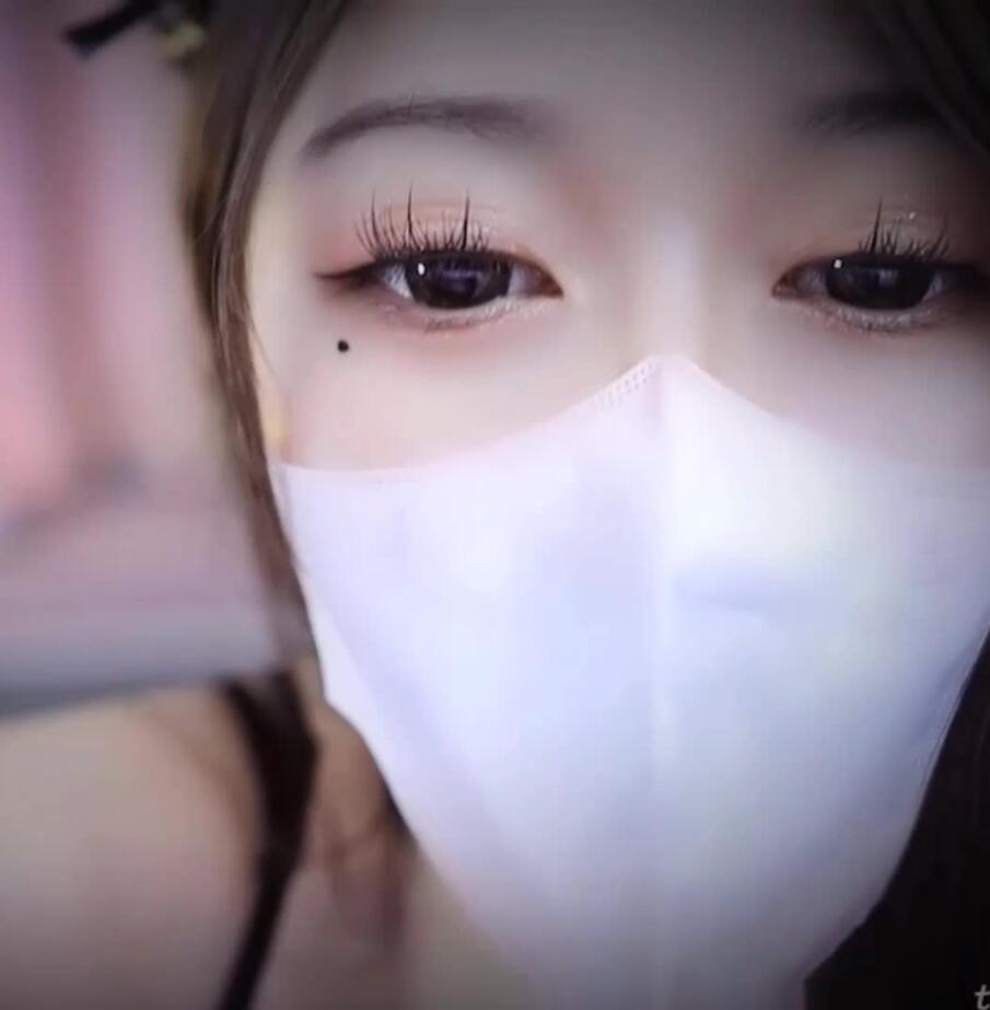 清清睡不醒 ASMR福利表情诱惑喘息